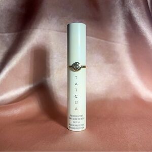 Tatcha The Kissu Lip Tint SPF 25
Camellia (NWT)